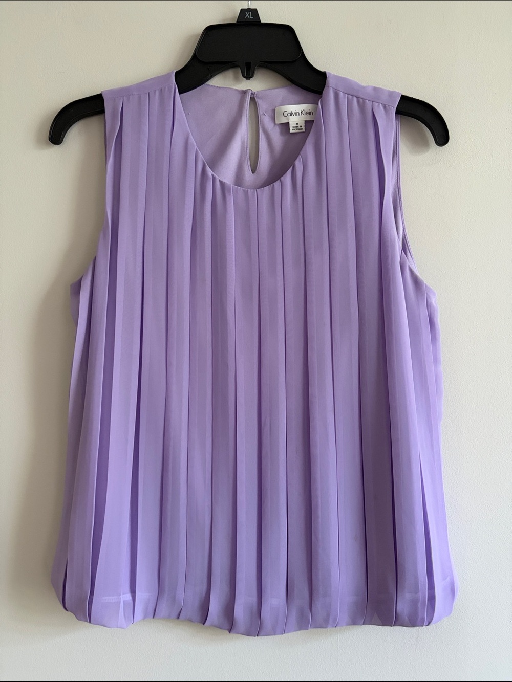 Calvin Klein Lavender Pleated Sleeveless Blouse